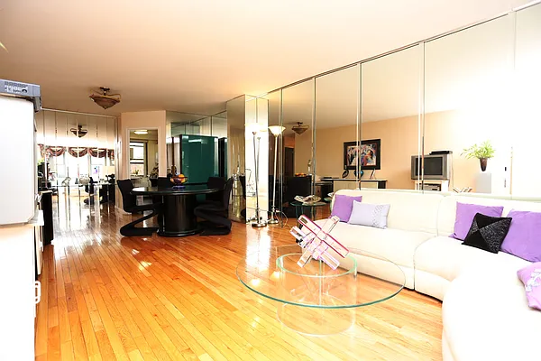 Sold by Keller Williams Realty Landmark II | media 5