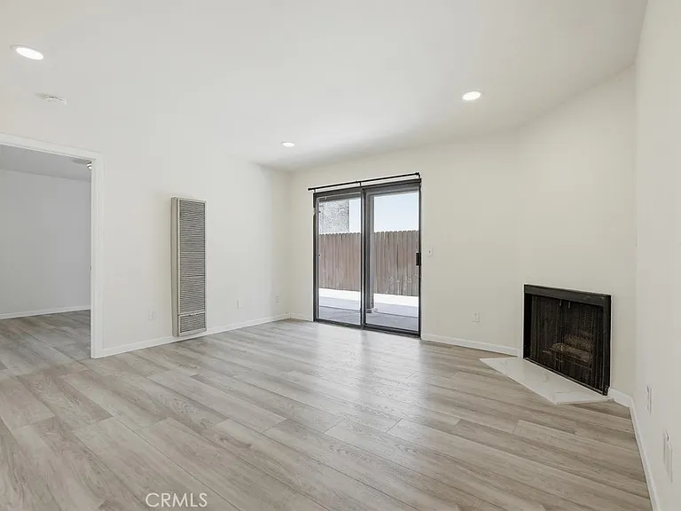 4881 Vista Dr #3 — Photo 9