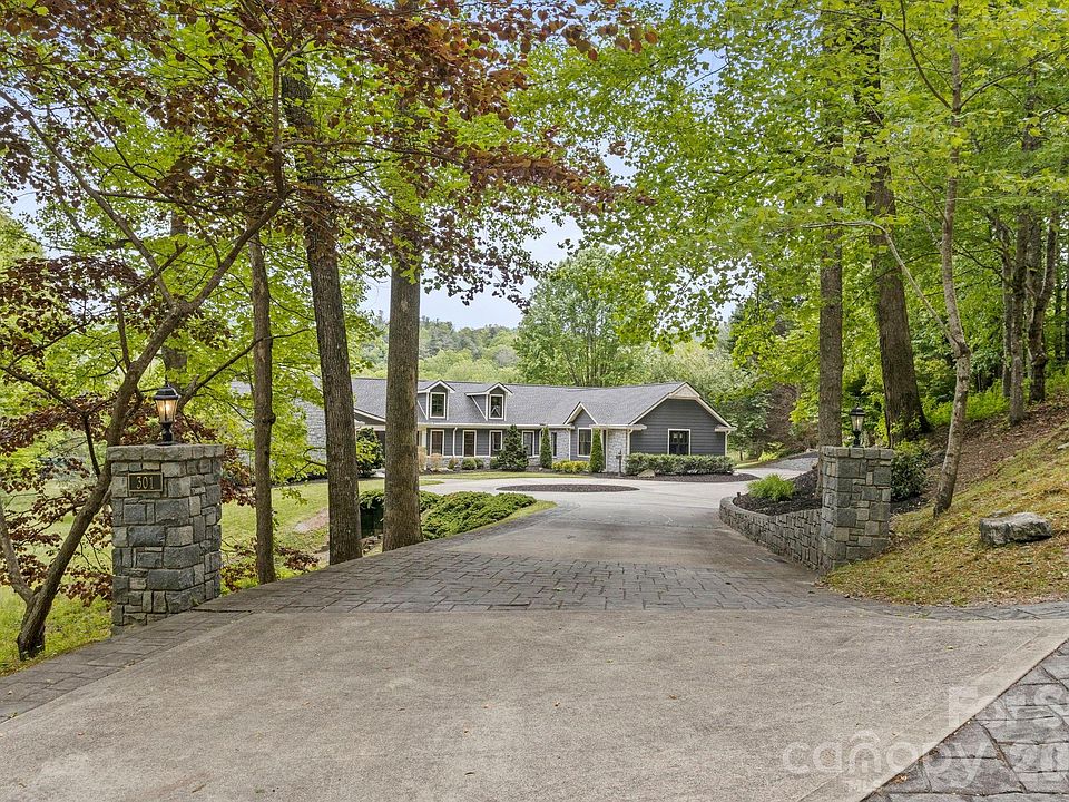 1st image of 301 Winding Meadows Dr