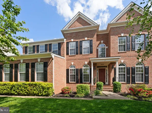 5829 Brandon Hill Loop, Haymarket, VA 20169