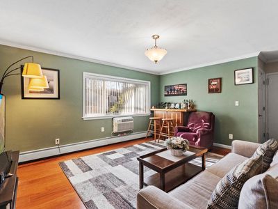 41 Richmond Boulevard #1B, Ronkonkoma, NY, 11779