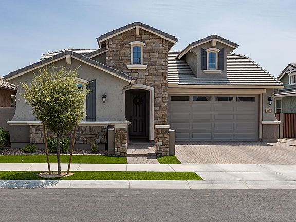 2nd image of 3667 E Ebano St