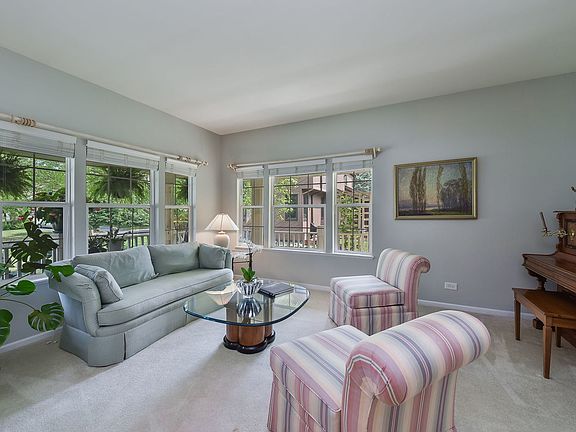 5th image of 1066 Amber Ct