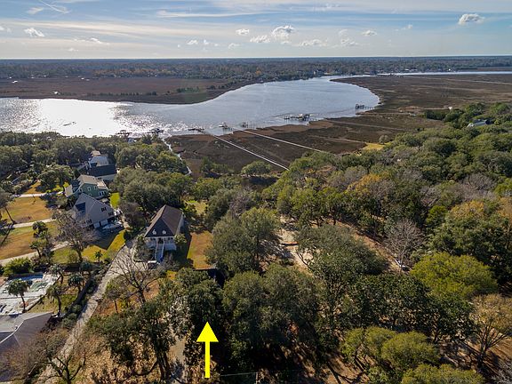 3rd image of 4829 Holbird Dr
