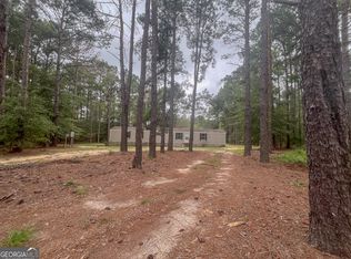 2495 Kitchen Rd, Dexter, GA 31019