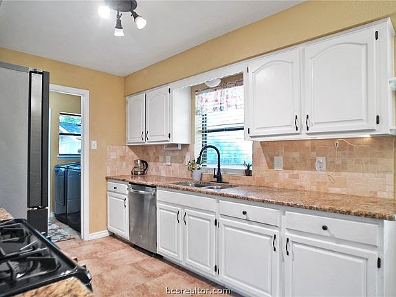 4th image of 13141 Hopes Creek Meadow Cir