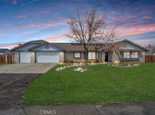 13302 Cochise Rd, Apple Valley, CA 92308