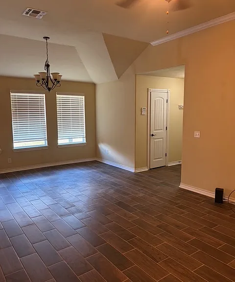 2509 SW B Ave — Photo 9
