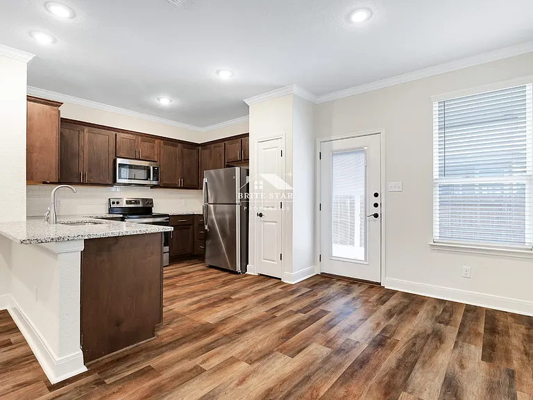 10311 Candlewood Way #101 — Photo 11