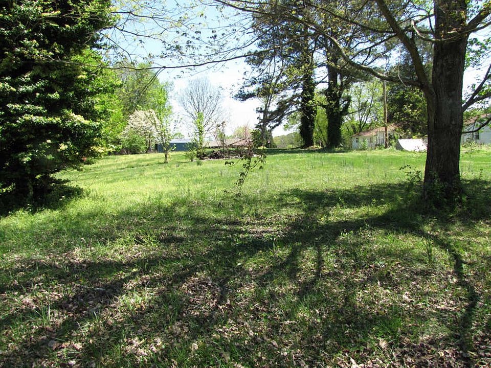 2nd image of 190 Fairview Dr