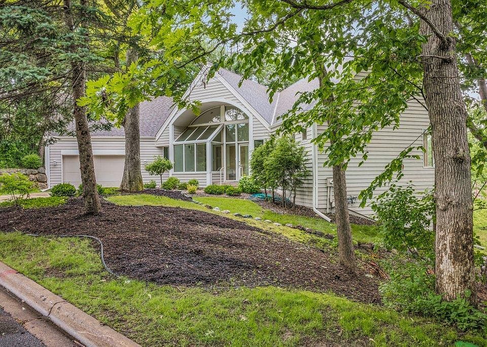 1st image of 3580 Fairway Dr