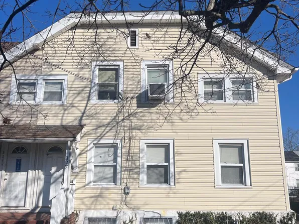 327 Garfield St, Bristol, PA 19007