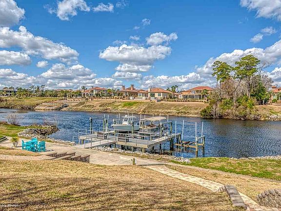2nd image of 9097 Marina Pkwy. Bal Harbor Lot 9