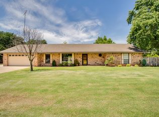 601 E County Rd, Ringwood, OK 73768