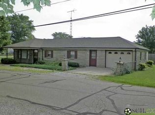 1525 Beam Rd, Columbus, IN 47201