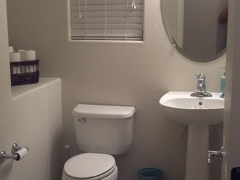 8352 W Vernon Ave — Photo 13