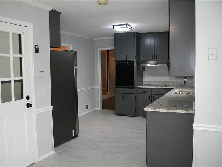 2075 Pinewood Dr — Photo 14