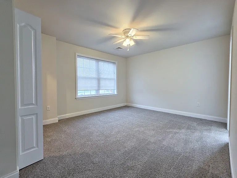 107 Cedarwood Dr — Photo 16