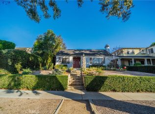 4124 Country Club Dr, Long Beach, CA 90807