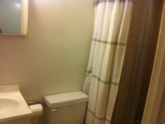 5th image of 4307 McKnight Dr