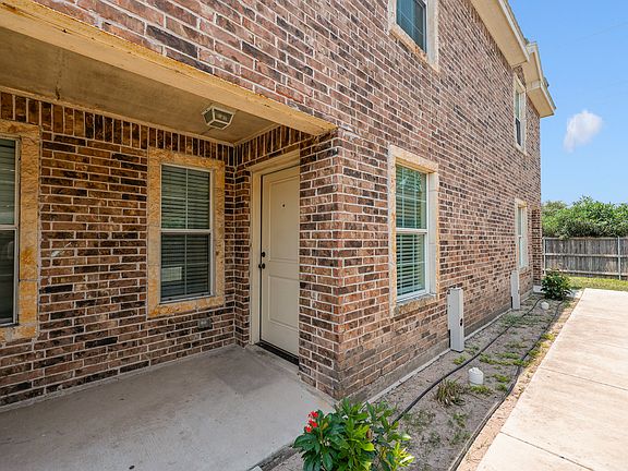 3rd image of 2502 E Franklin Ave APT 4