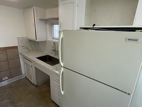 3rd image of 3623 37th St