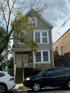 3320 N California Ave, Chicago, IL, 60618