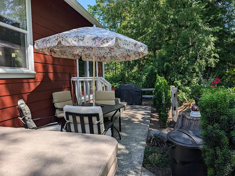 4848 Shelby Pl — Photo 2