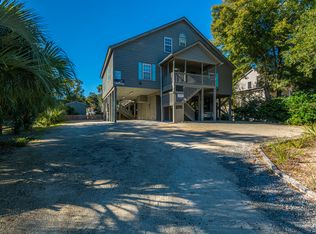1616 Marianne St, Edisto Island, SC 29438