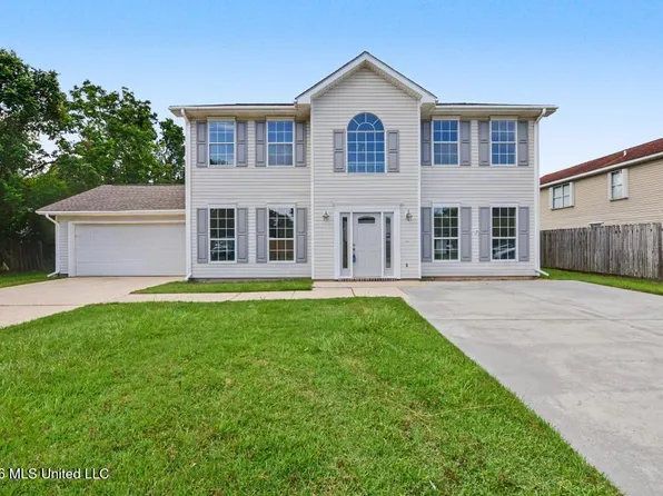 8218 Groveland Rd, Ocean Springs, MS 39564