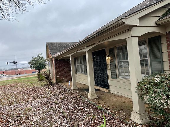 2nd image of 8041 Canterbury Dr