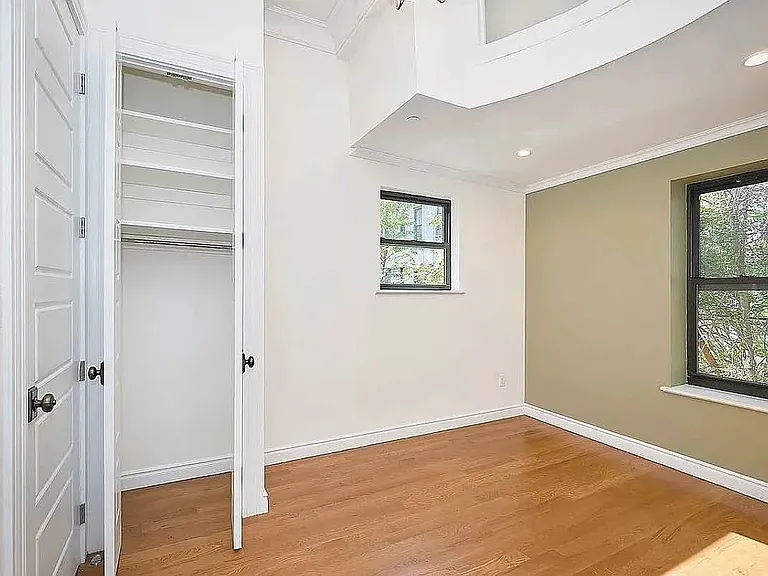 1245 Dean St #1 — Photo 5