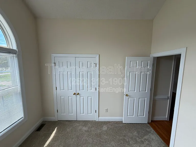 2523 S Halifax Rd — Photo 8