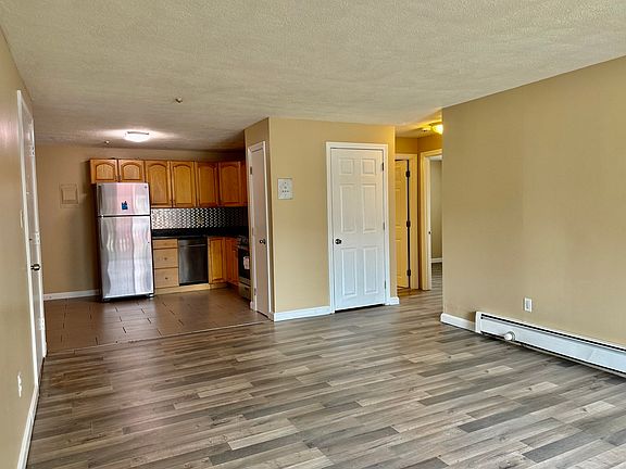 5th image of 5 Kenmar Dr Unit 7