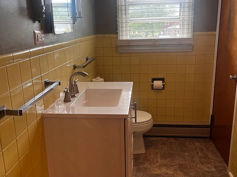10 Steiger Ave #1 — Photo 10