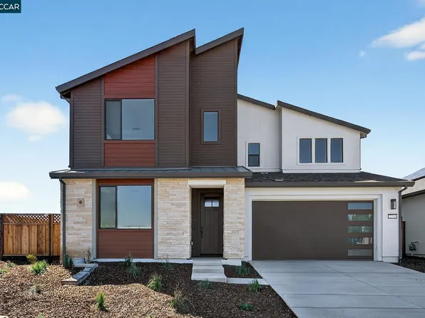 2250 Vandeleur Dr, Napa, CA 94558