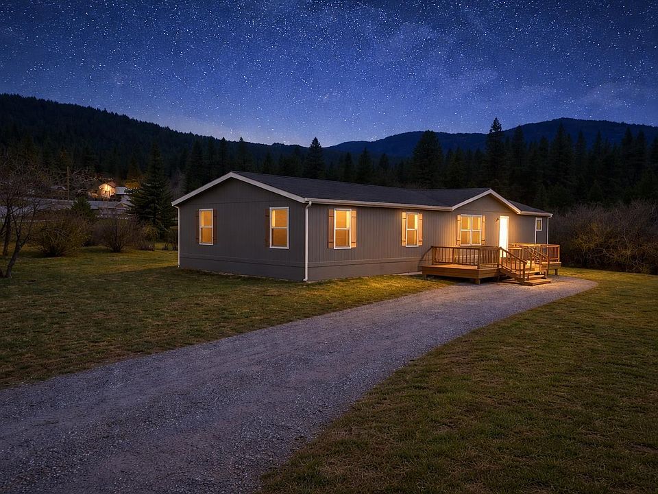 1st image of 132 Finlay Loop