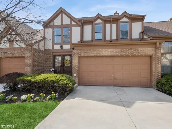 2828 Ashton Ct, Westchester, IL 60154