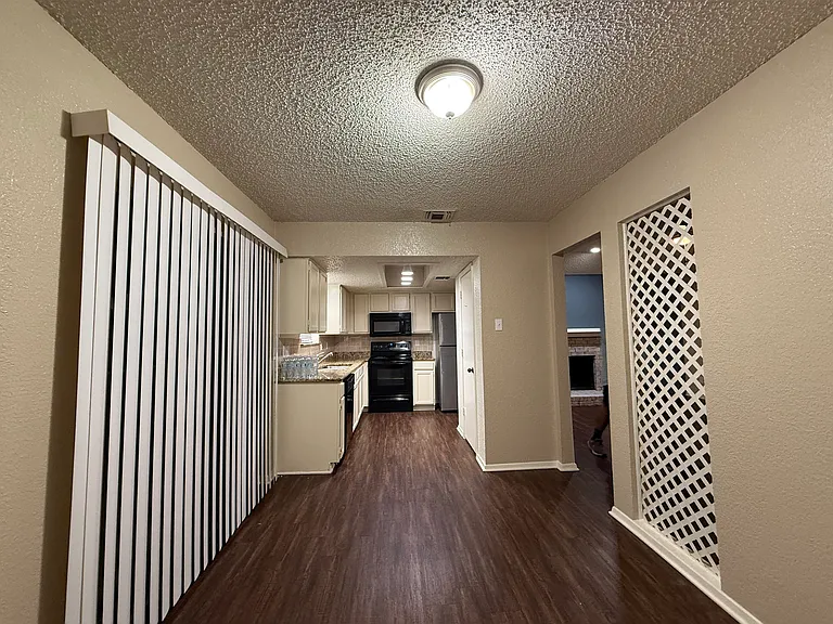 2509 Stanford St #A — Photo 6