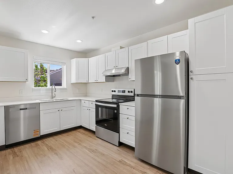 Cottages at Laurel — Photo 105