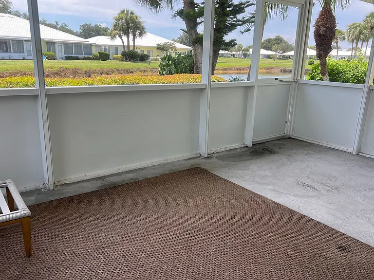 310 Wexford Ter — Photo 42