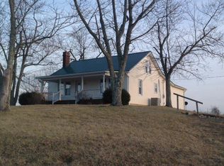 3226 Talmage Mayo Rd, Salvisa, KY 40372