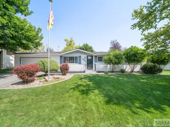 235 Spruce St, Shelley, ID 83274