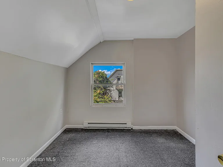 514 Stipp Ct — Photo 25