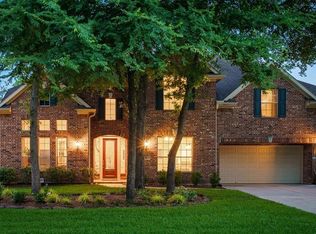 31 E Green Pastures Cir, The Woodlands, TX 77382