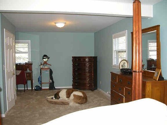 upstairs new master was 2 bedrooms & has 2 closets & full bath