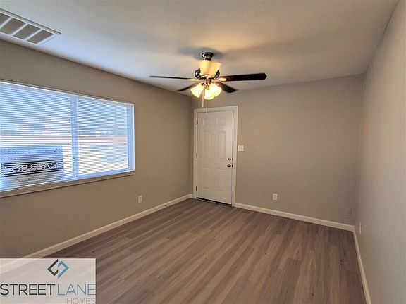 3rd image of 2225 E Wood St APT 1