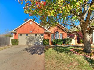 4405 Foxglove Ln, Oklahoma City, OK 73120