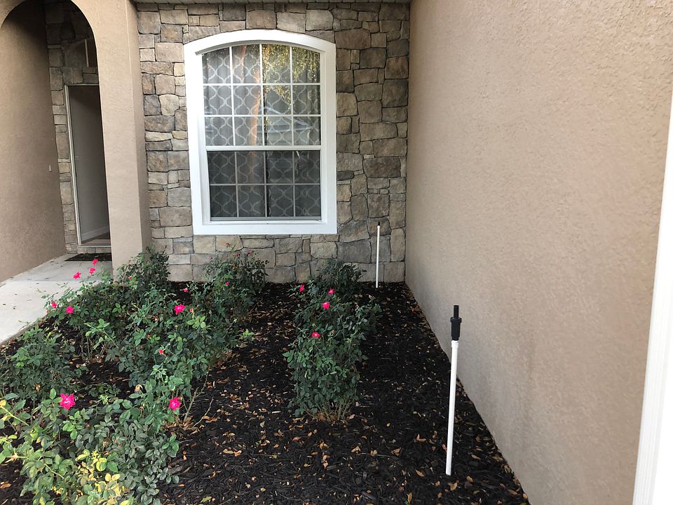 1st image of 318 Bluff Pass Dr