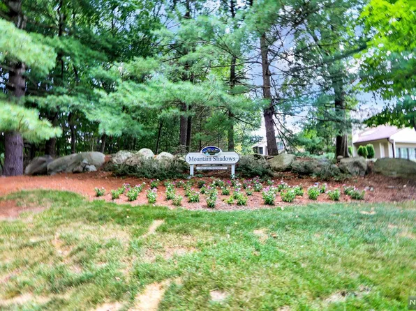18 Bentley Dr, Franklin Lakes, NJ 07417